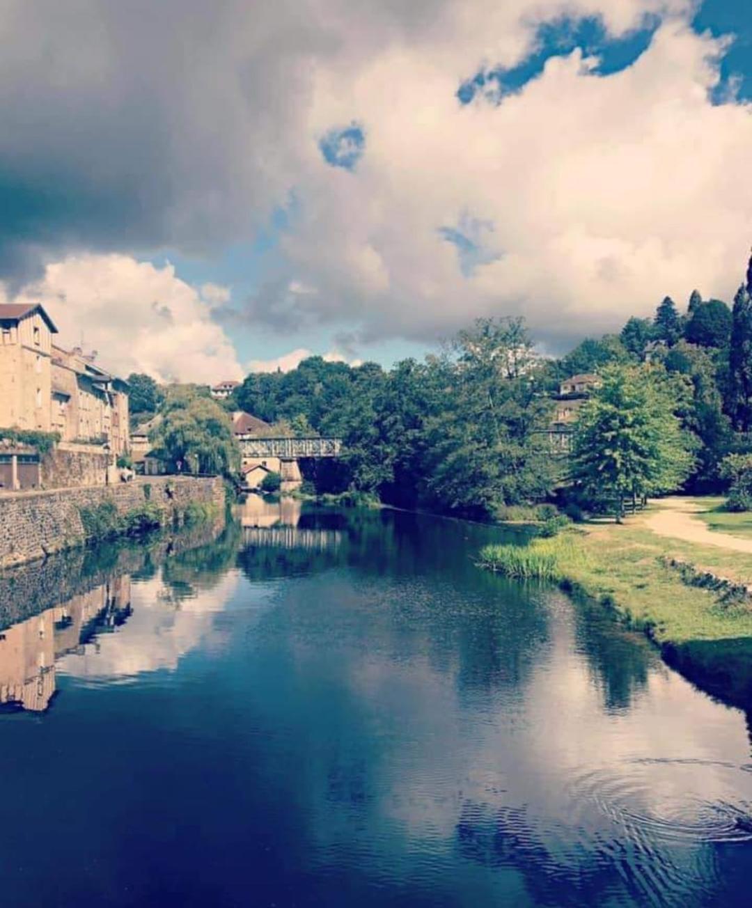 Chez Henry Leilighet Peyrat-le-Château Eksteriør bilde
